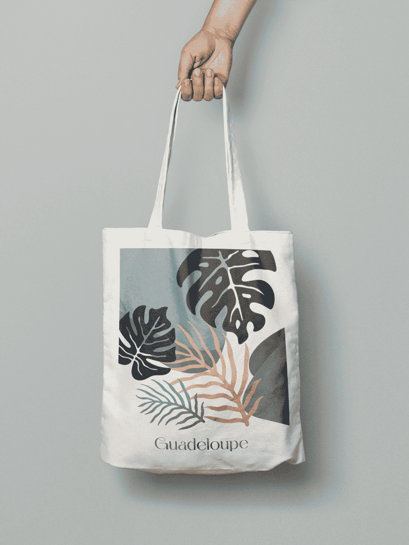 Tote bag-rain forest